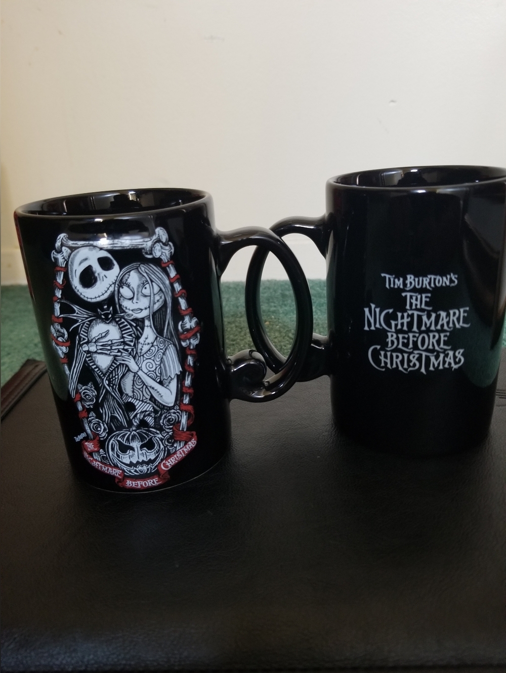 2 Nightmare Before Christmas Mugs w/ Jack & Sally Design